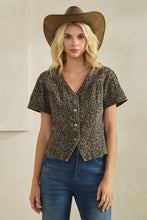 Load image into Gallery viewer, Leopard short sleeve denim top