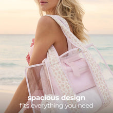 Load image into Gallery viewer, Case-Mate Quilted Ditsy Floral Jelly Tote Bag