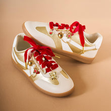 Load image into Gallery viewer, Dazzle Shoe Charm Pack-Beary in Love
