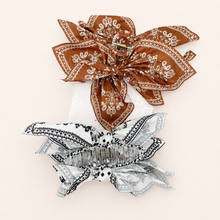Load image into Gallery viewer, PAISLEY BOHO VINTAGE HAIR CLAW CLIPS