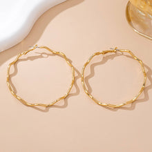 Load image into Gallery viewer, Oversized Hammered Gold Wavy Hoop Earrings