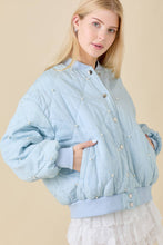Load image into Gallery viewer, Pearl Quilted Jacket