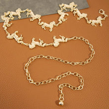 Load image into Gallery viewer, Multi Horse Chain Belt