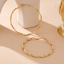 Load image into Gallery viewer, Oversized Hammered Gold Wavy Hoop Earrings