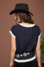 Load image into Gallery viewer, HORSESHOE SHORT SLEEVE KNIT SWEATER