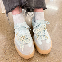 Load image into Gallery viewer, Dazzle Shoe Charm Pack-Wanderlust