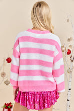 Load image into Gallery viewer, Festive Holiday Pullover