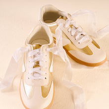 Load image into Gallery viewer, Step It Up Shoelaces-Sheer White