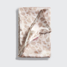 Load image into Gallery viewer, Satin Pillowcase Standard - Leopard