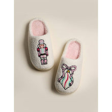 Load image into Gallery viewer, Nutcracker Slipper