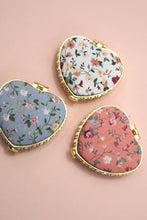 Load image into Gallery viewer, TRAVEL POCKET COMPACT HANDHELD FLORAL MIRROR | 40M103