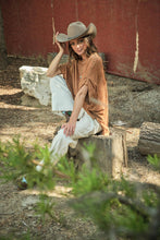 Load image into Gallery viewer, Studded High Low Oversized Tee