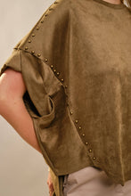 Load image into Gallery viewer, Studded High Low Oversized Tee
