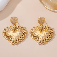 Load image into Gallery viewer, Ornate Hammered Heart Drop Earrings | 80E61656