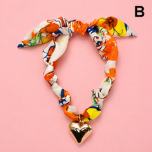 Load image into Gallery viewer, HANDMADE PRINTED SCARF NECKLACE