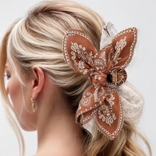 Load image into Gallery viewer, PAISLEY BOHO VINTAGE HAIR CLAW CLIPS